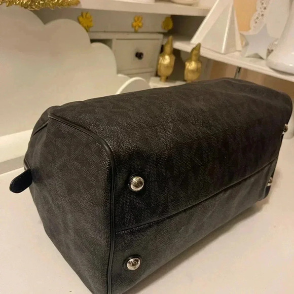 Michael Kors Grayson Boston Bag satchel large can use as a carryon - Picture 10 of 13